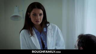 סילביה מרווה בוחן את הבן שלה את הזין של זקפה