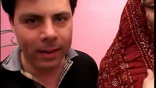 Guy gering fucks dina Libur Indian Wilfe Duit Selingkuh Slut