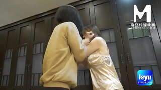 À�வீட்டில்】Madou ஊடக உற்பத்தி செய்யும் சேர்ந்தவை பூட்டிக்