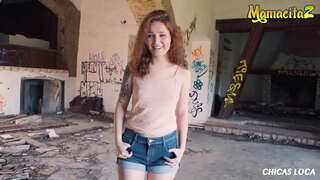 CHICAS LOCA - Shelley Bliss - Cheveux Bouclés Adolescent Risqué Public Sex Avec Cornée Étranger