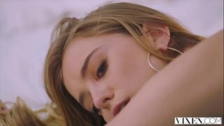 LLWYNOGES Model Anhygoel Rhyw Gwyllt Gyda&#039;r Bos